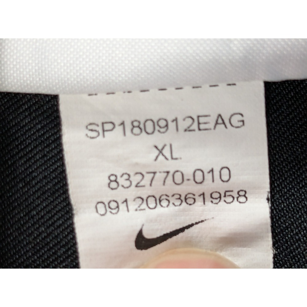 Nike Boys Golf Shorts Black XL 832770-010 Adjustable Waist Flat Front Athletic - Picture 4 of 13